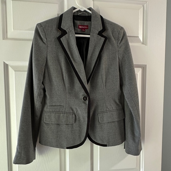 Gray Blazer with Black Trim - Picture 8 of 8